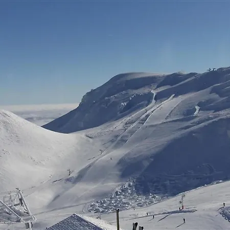 Confortable F2 Bis Avec Balcon Au Pied Des Pistes Et Parking, - Fr-1-415-170 Mont-Dore